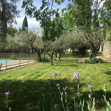 Les Olivettes le mazet Panzió Uzès Kültér fotó